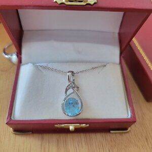 Silver topaz necklace